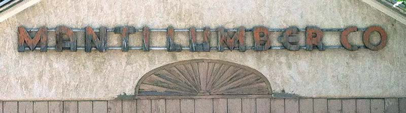 Manti Lumber sign